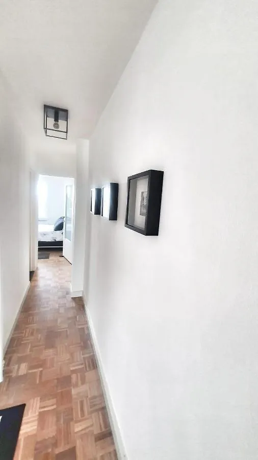 Cityview At Park Side, Antwerp, Free Indoor Parking Apartment Belgium
